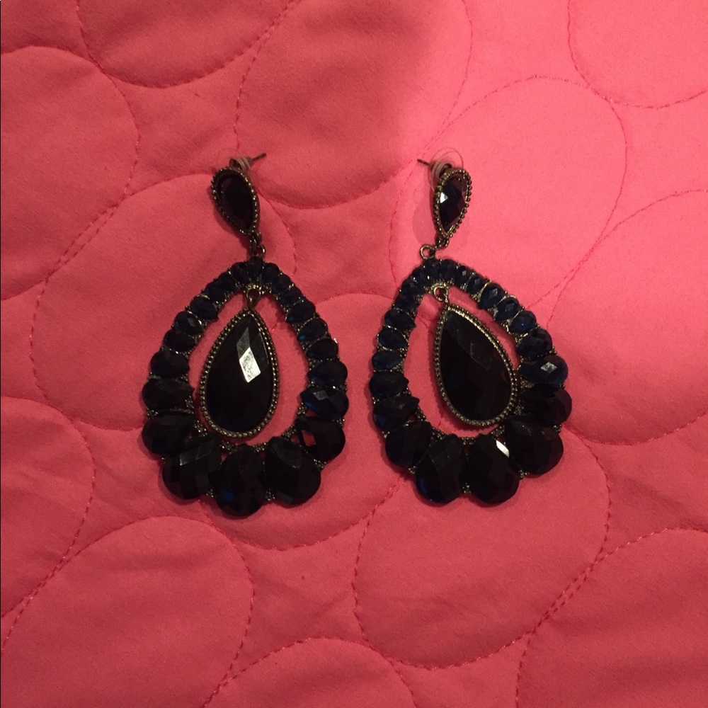 Bakers hanging earrings